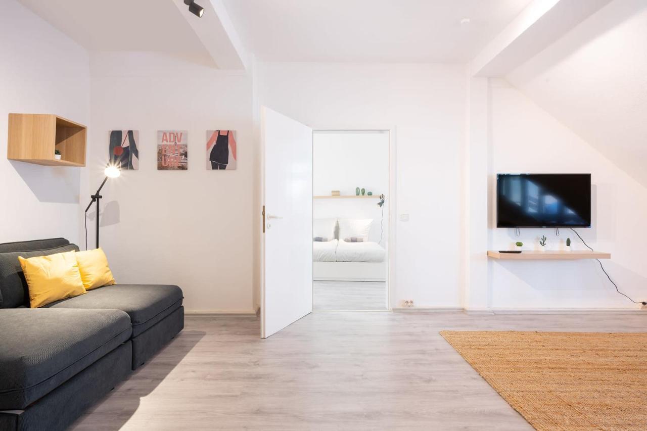 2 Bedroom Top Floor Apartment Direct On Marienplatz Monaco di Baviera Esterno foto